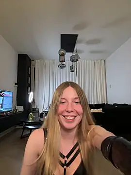 VeraSerephina online show from October 10, 7:57 pm