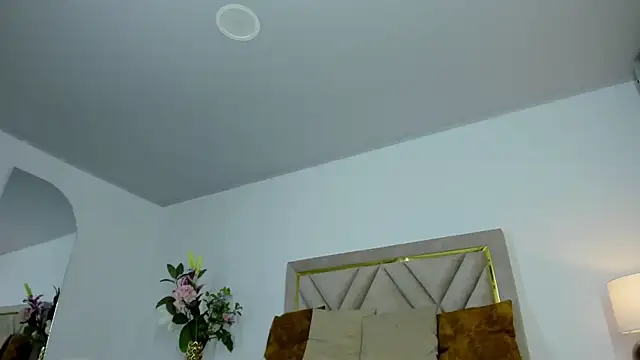 Violet queen20 online show from June 11, 12:32 am