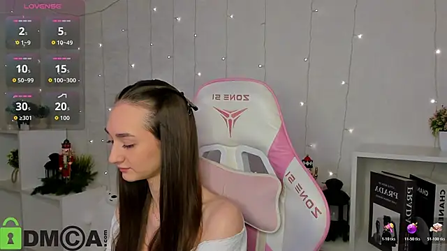 Kelly Powell online show from December 16, 3:22 am