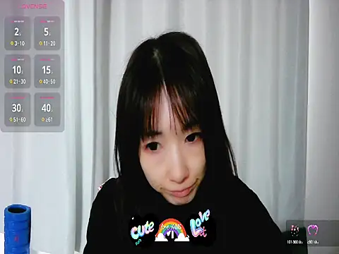 Snapshot of Love_me_Eri_ chatting on October 14, 12:00 am Love me Eri  online show from October 14, 12:00 am