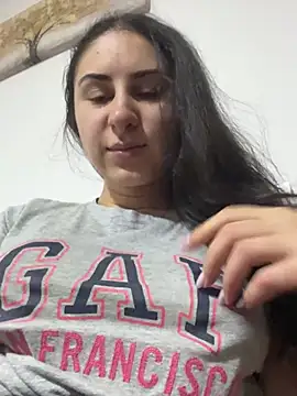 Snapshot of JenniferEdith chatting on January 16, 5:17 pm JenniferEdith online show from January 16, 5:17 pm