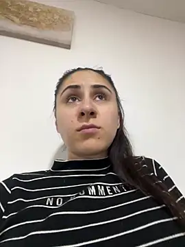 Snapshot of JenniferEdith chatting on January 18, 8:56 pm JenniferEdith online show from January 18, 8:56 pm