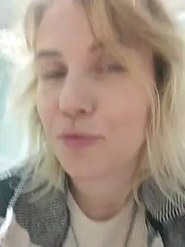 Linda Gregory online show from January 30, 1:00 am