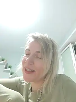 Linda Gregory online show from February 9, 3:53 am