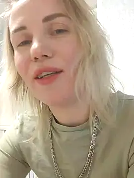 Linda Gregory online show from February 12, 2:24 am