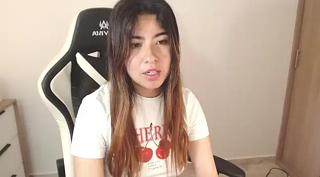 alice middlee online show from March 11, 5:46 pm