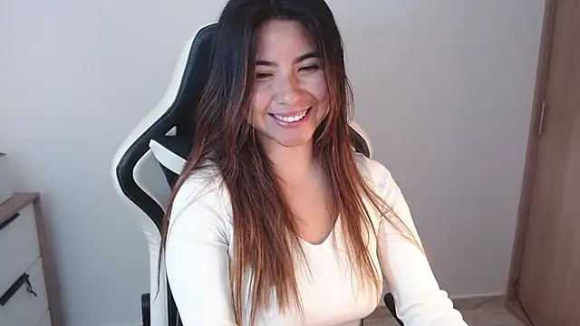 alice middlee online show from March 17, 9:13 pm