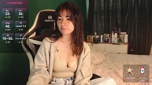 alice middlee online show from December 5, 6:15 pm