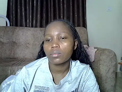 Snapshot of AurelAda chatting on January 6, 11:29 pm AurelAda online show from January 6, 11:29 pm