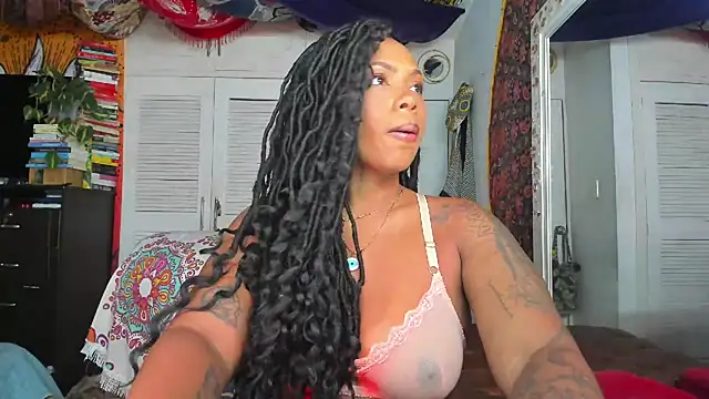 ElizaGrey  online show from October 28, 1:58 pm