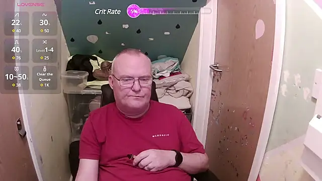 Snapshot of FriendlyDave chatting on January 31, 1:56 pm FriendlyDave online show from January 31, 1:56 pm