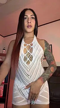 jesica  simpson online show from May 28, 4:04 pm