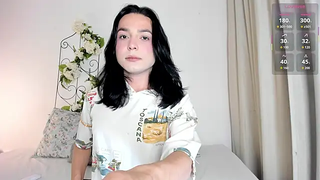 Jiggly   online show from September 29, 10:25 pm