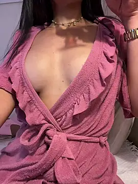 lupyta20 online show from June 13, 3:10 pm