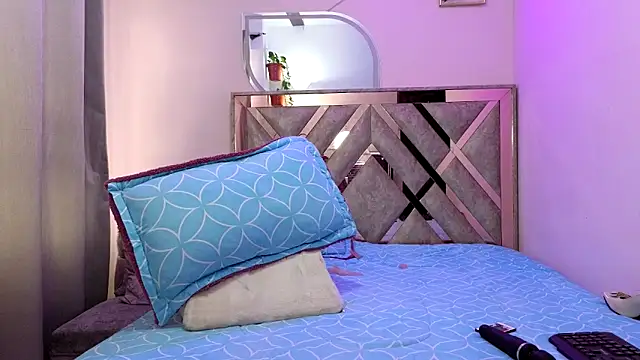 Mariana collins99 online show from October 5, 5:22 pm