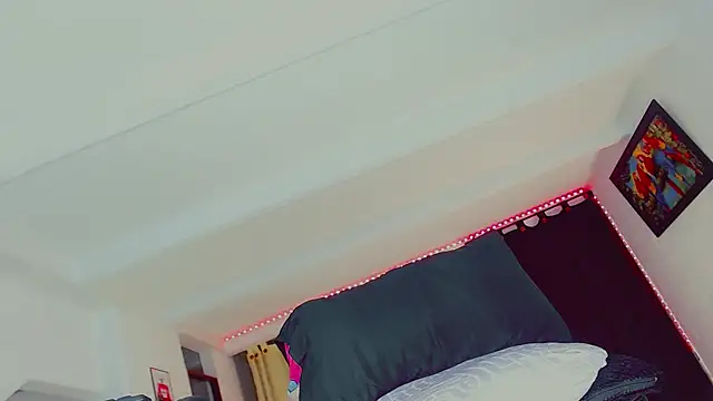 candy kendall online show from December 20, 4:41 am