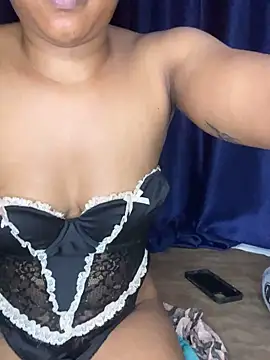 Snapshot of sweetestval chatting on November 25, 8:47 am sweetestval online show from November 25, 8:47 am