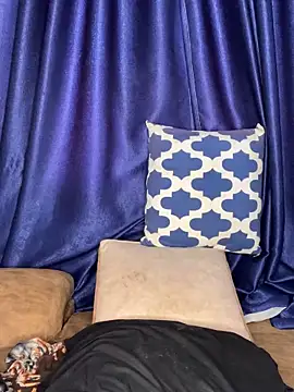 Snapshot of sweetestval chatting on November 29, 6:16 am sweetestval online show from November 29, 6:16 am