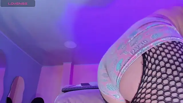 Patty jenkinss  online show from February 7, 3:23 am
