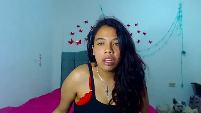 Snapshot of AmaraRoberts420 chatting on January 12, 3:46 pm AmaraRoberts420 online show from January 12, 3:46 pm