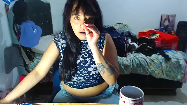 Snapshot of AmaraRoberts420 chatting on September 26, 3:21 am AmaraRoberts420 online show from September 26, 3:21 am
