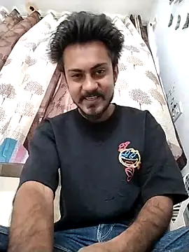 Snapshot of Instant_charger@xh chatting on April 13, 6:19 am Instant chargerxh online show from April 13, 6:19 am