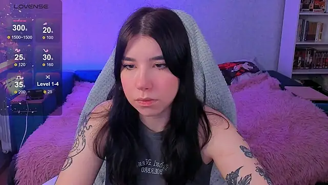 kellyharris online show from December 14, 3:58 pm