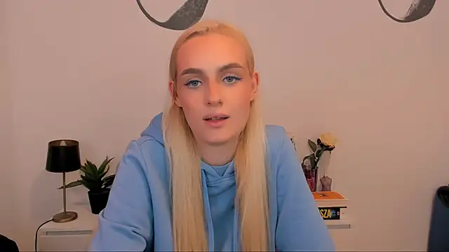 OliviaKisss online show from September 16, 6:42 pm