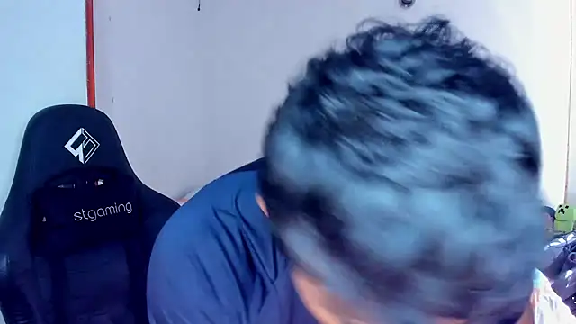 Tommy Bred online show from February 6, 6:00 pm