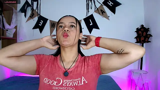 VICTORIABLACK xh online show from October 13, 12:05 pm