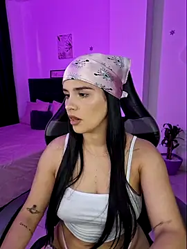 heyshaa online show from February 26, 7:05 pm