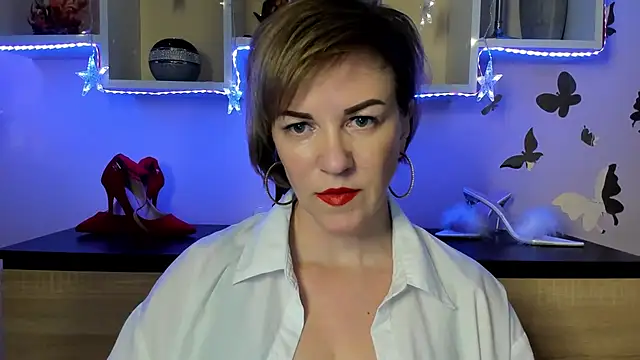 feliziaDesire online show from March 21, 5:32 am