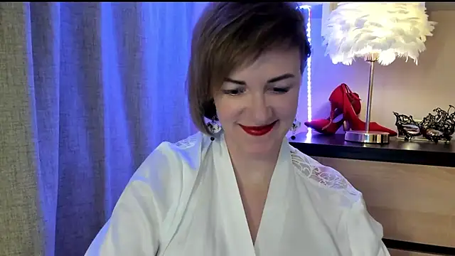 feliziaDesire online show from September 26, 10:30 am