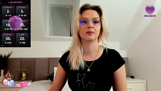 Snapshot of AshleyStorm_ chatting on January 13, 6:06 am AshleyStorm online show from January 13, 6:06 am