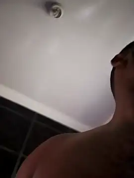 Snapshot of TheTwist chatting on February 3, 6:45 am TheTwist online show from February 3, 6:45 am