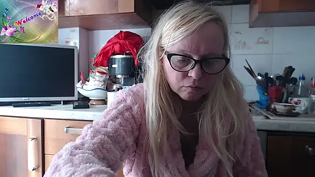 martachatte online show from December 2, 9:47 am