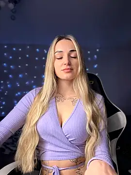 Snapshot of minalawarden chatting on December 16, 10:09 am minalawarden online show from December 16, 10:09 am