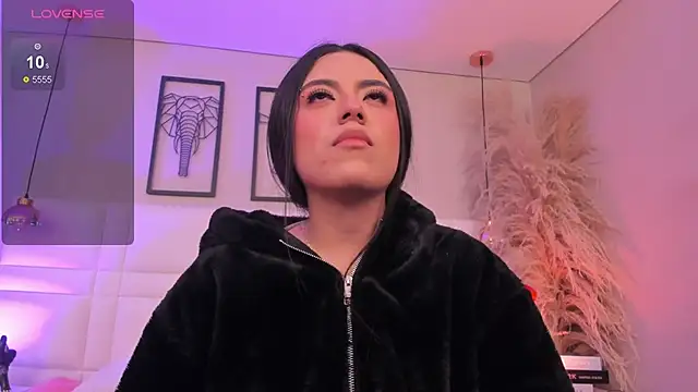 Rebeca jones online show from December 14, 12:10 pm