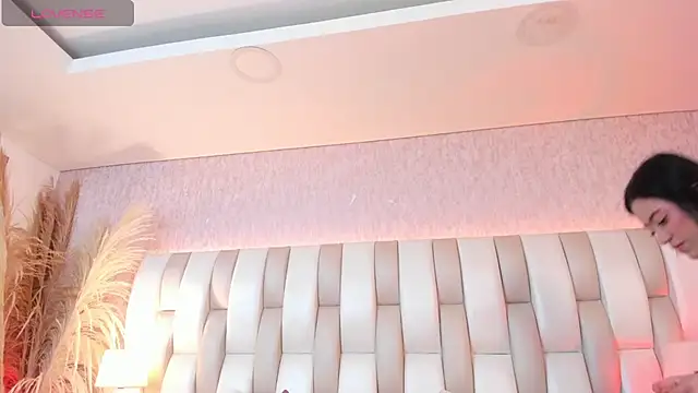 Rebeca jones online show from January 16, 12:09 pm