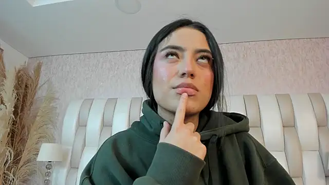 Rebeca jones online show from February 13, 12:12 pm