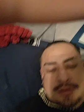 hungpenis210 online show from December 2, 8:52 am