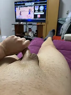 Snapshot of strange6696 chatting on January 29, 8:14 pm strange6696 online show from January 29, 8:14 pm