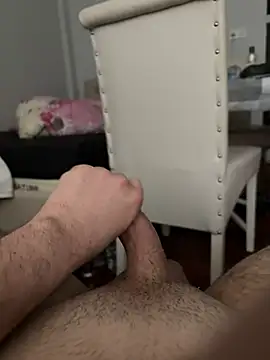 Snapshot of strange6696 chatting on March 18, 10:14 am strange6696 online show from March 18, 10:14 am