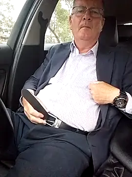 stiffandlubedxh online show from March 4, 8:48 pm