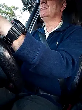 stiffandlubedxh online show from April 9, 9:31 pm