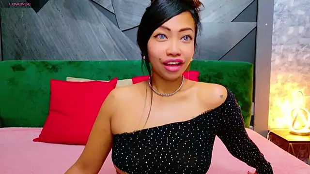 ElyaQuinn online show from October 8, 6:22 am