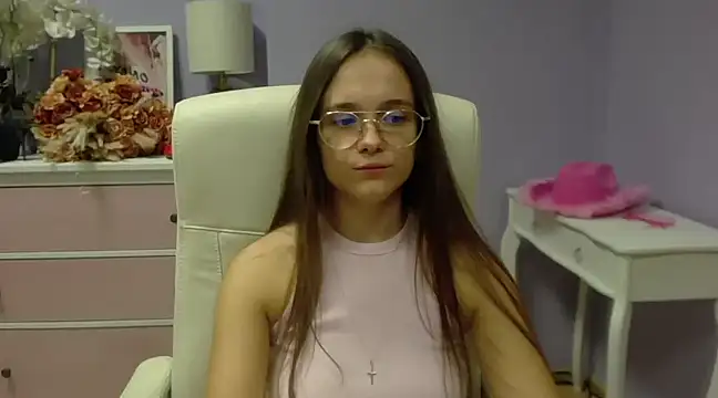 Snapshot of dirtyxEmily chatting on January 15, 11:00 am dirtyxEmily online show from January 15, 11:00 am