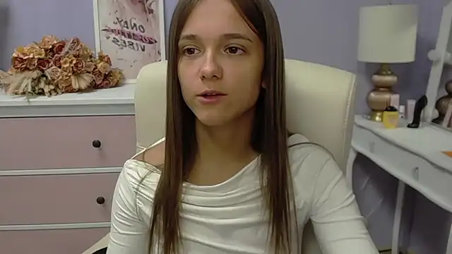 Snapshot of dirtyxEmily chatting on November 7, 7:41 am dirtyxEmily online show from November 7, 7:41 am