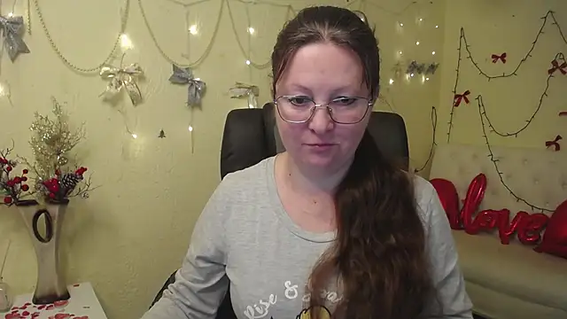 VanessaHotts online show from January 15, 6:07 am