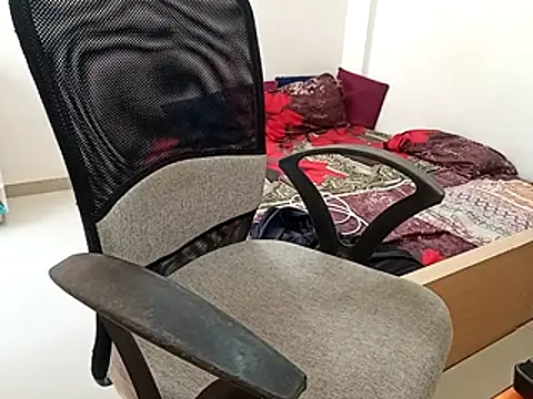 SkinnyTeeen online show from May 29, 8:56 am